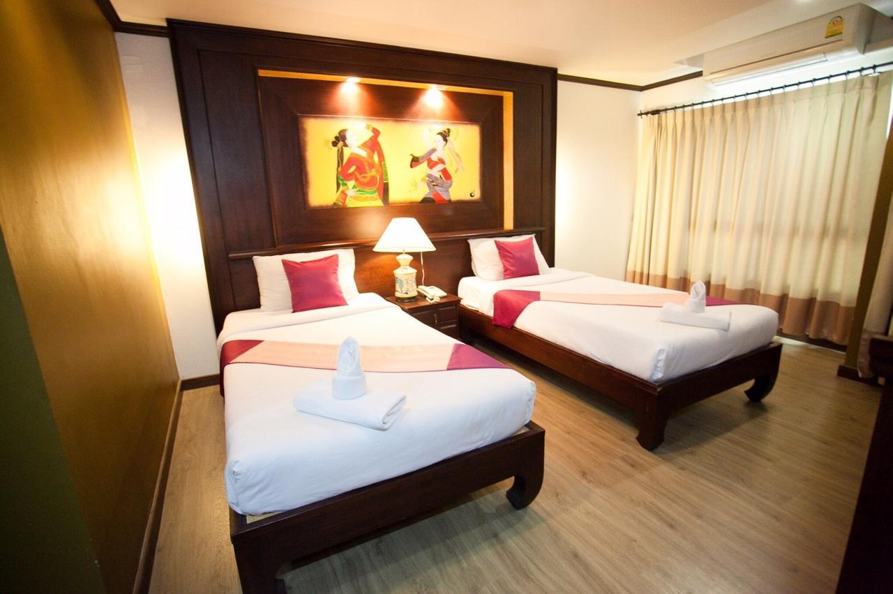 Chour Palace Hotel Mae Sai Exteriör bild